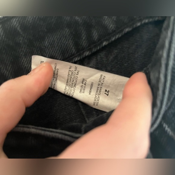 Dynamite Gigi black denim cargo jean - size 27 - Picture 7 of 7